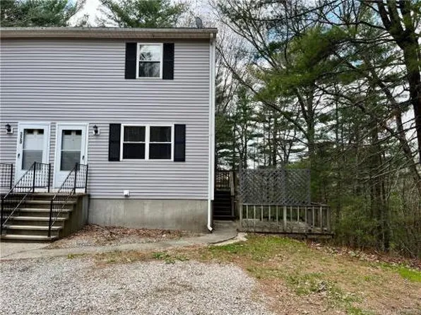 320 Dr Footeoad #R, Colchester, CT 06415