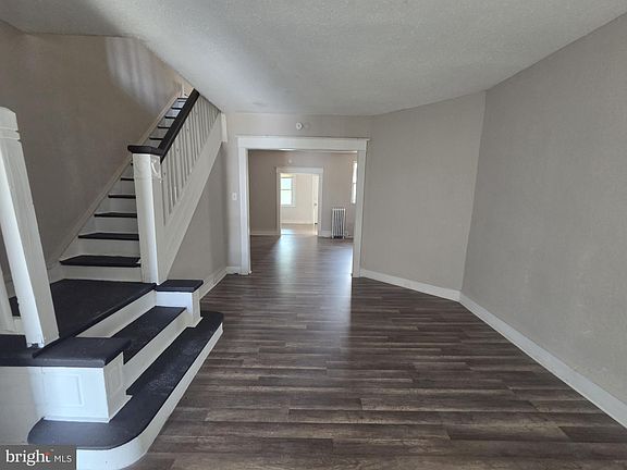 5th image of 4829 N 10th St
