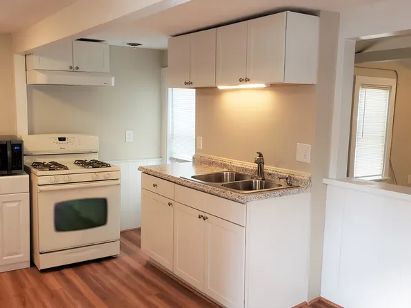 37 Broad St APT 3, Marlborough, MA 01752