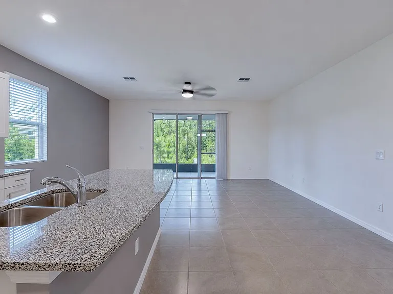 244 Reena Dr — Photo 9