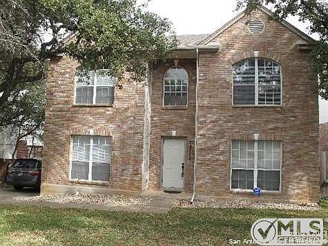 2nd image of 15714 Knollcliff