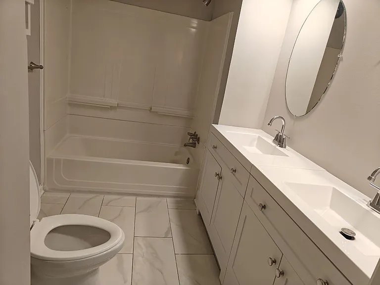 7423 Kalton Ct — Photo 15