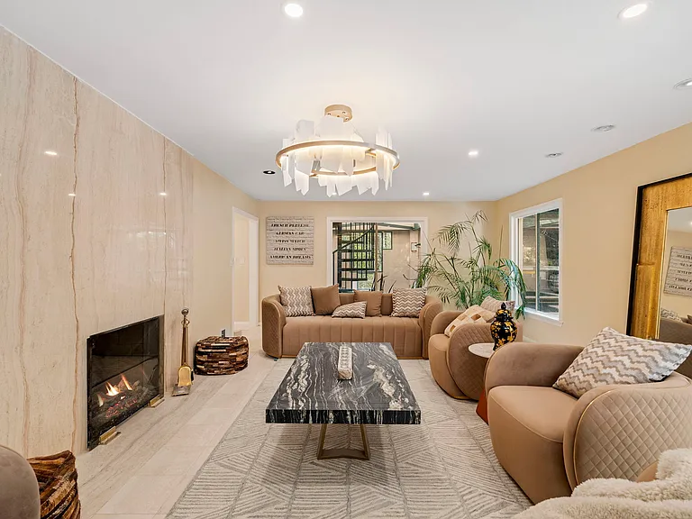 9213 Warbler Pl — Photo 8