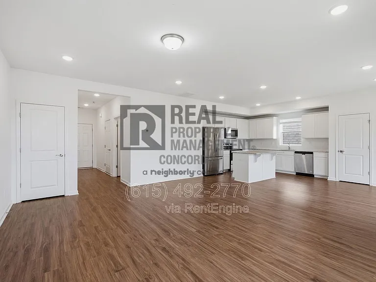 3917 Sadie St — Photo 5