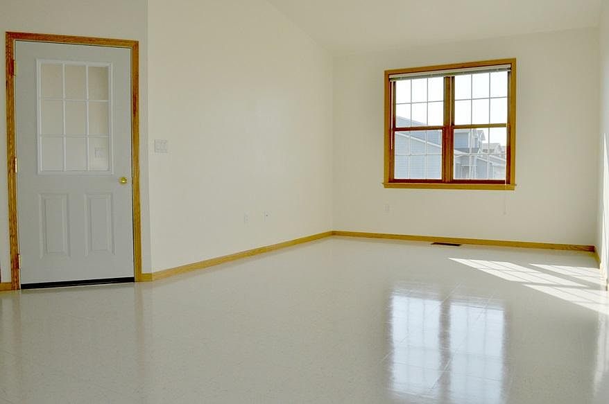 Living room space that flows into the kitchen