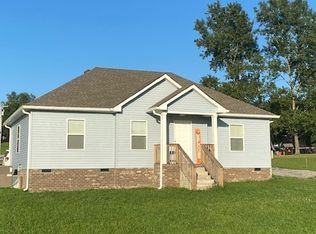 4002 Fleetwood Dr, Westmoreland, TN 37186