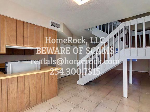 4th image of 2740 W McLellan Blvd #106