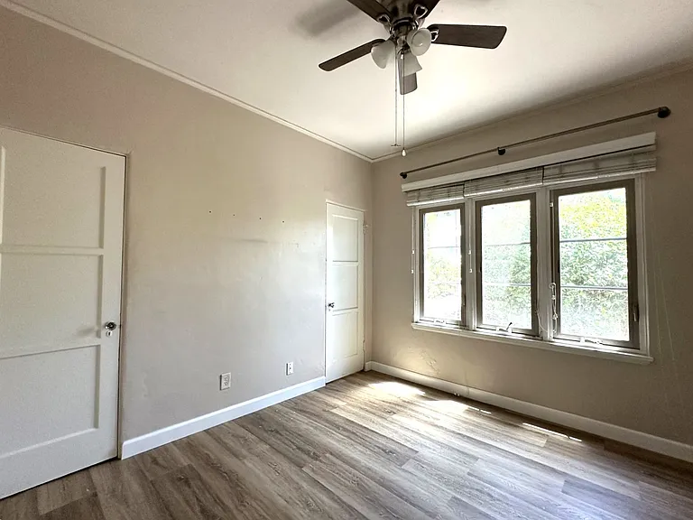 1330-1334 Sassafras St — Photo 19