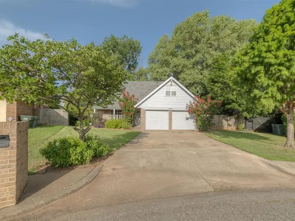 1524 Venus Cir, Edmond, OK 73003