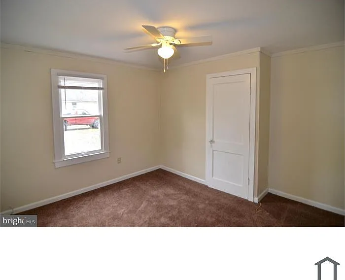 5380 Beta Pl — Photo 10