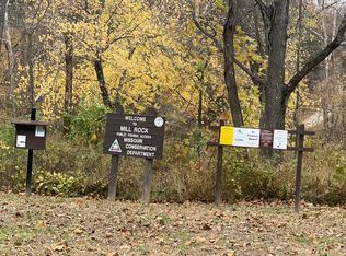 5300 Mill Rock Rd, Gerald, MO 63037