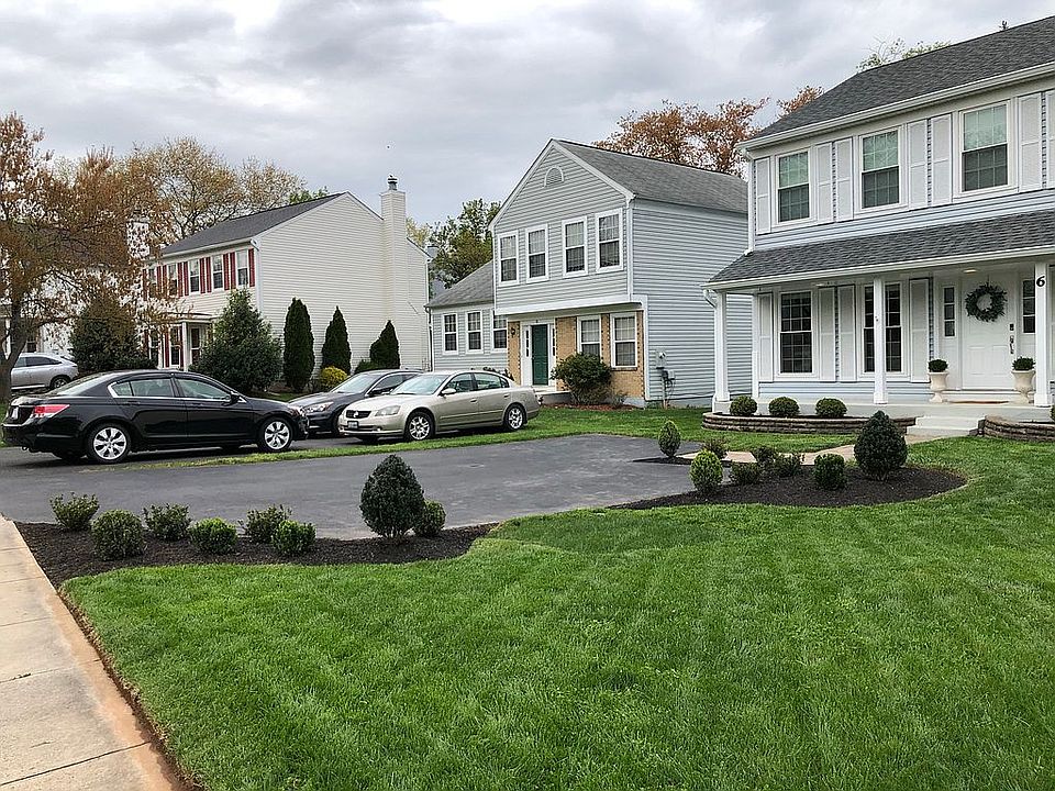 2nd image of 6 Dudley Ct
