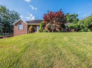 1427 W G Talley Rd, Alvaton, KY 42122