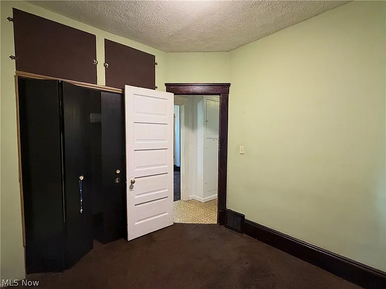 3435 Fulton Rd — Photo 9