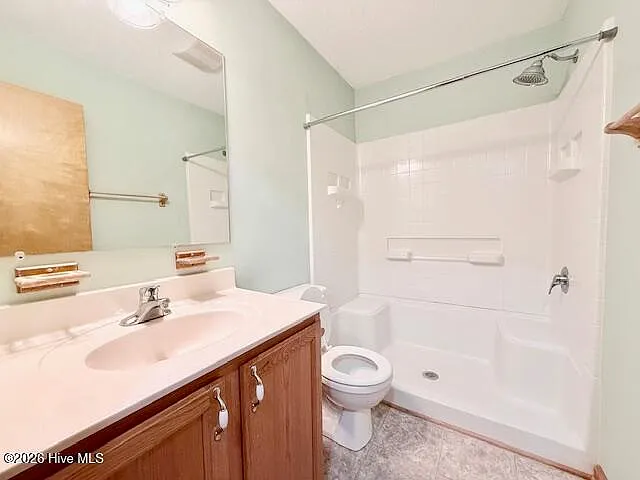 1215 Willow Springs Dr W — Photo 17
