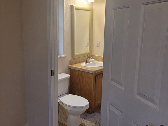 5th image of 8624 Beauxart Cir