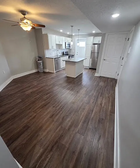315 N Elizabeth St #3 — Photo 3