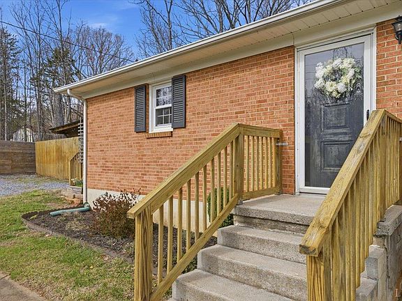 2nd image of 108 Mount Sterling Dr