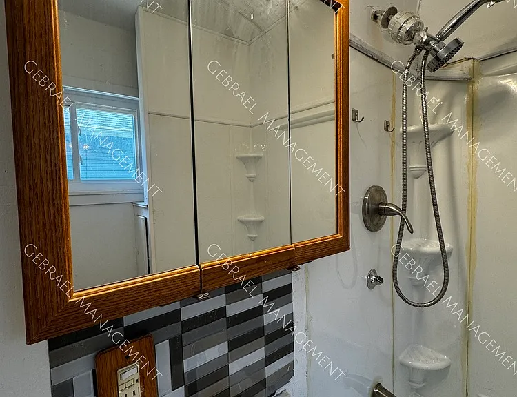 2310 Thom St — Photo 13