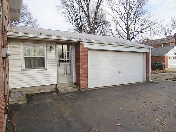 2nd image of 2118 Hatton Ln