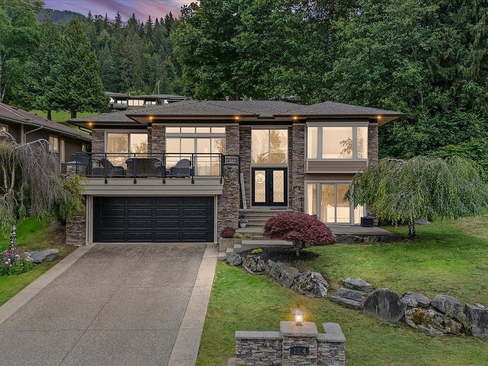 1st image of 51075 Falls Ct #204