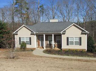 140 Hidden Brook Ln, Newnan, GA 30265