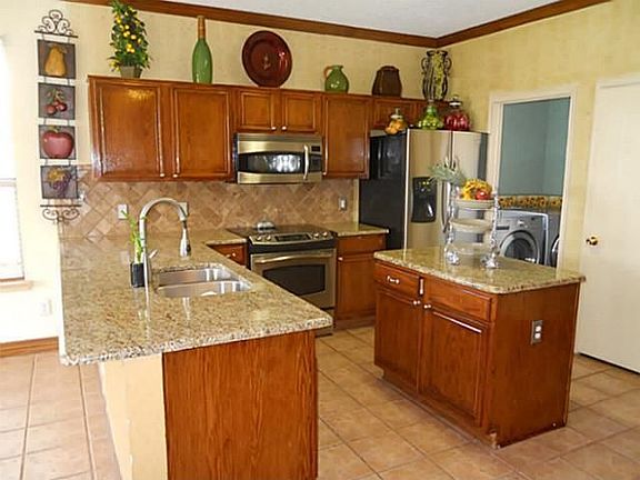 2nd image of 3863 N Summer Trail Dr
