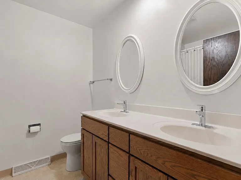 3622 Rolling Hill Dr — Photo 31
