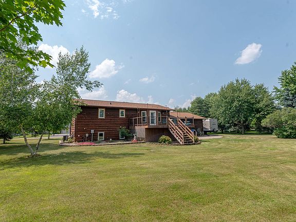 5th image of 512 Pinetree Dr