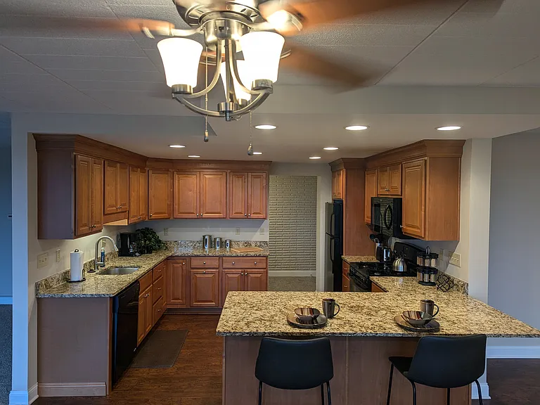 Monroeville Apartments — Photo 32