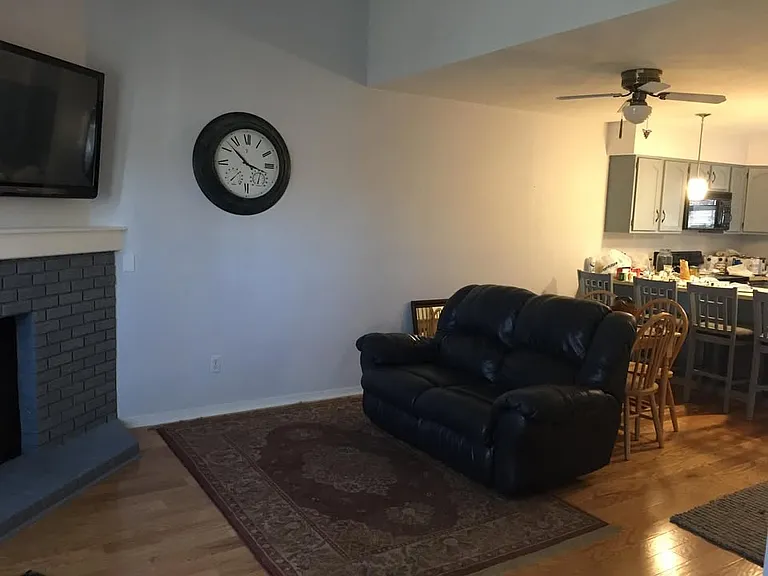 908 Homestake Dr — Photo 11