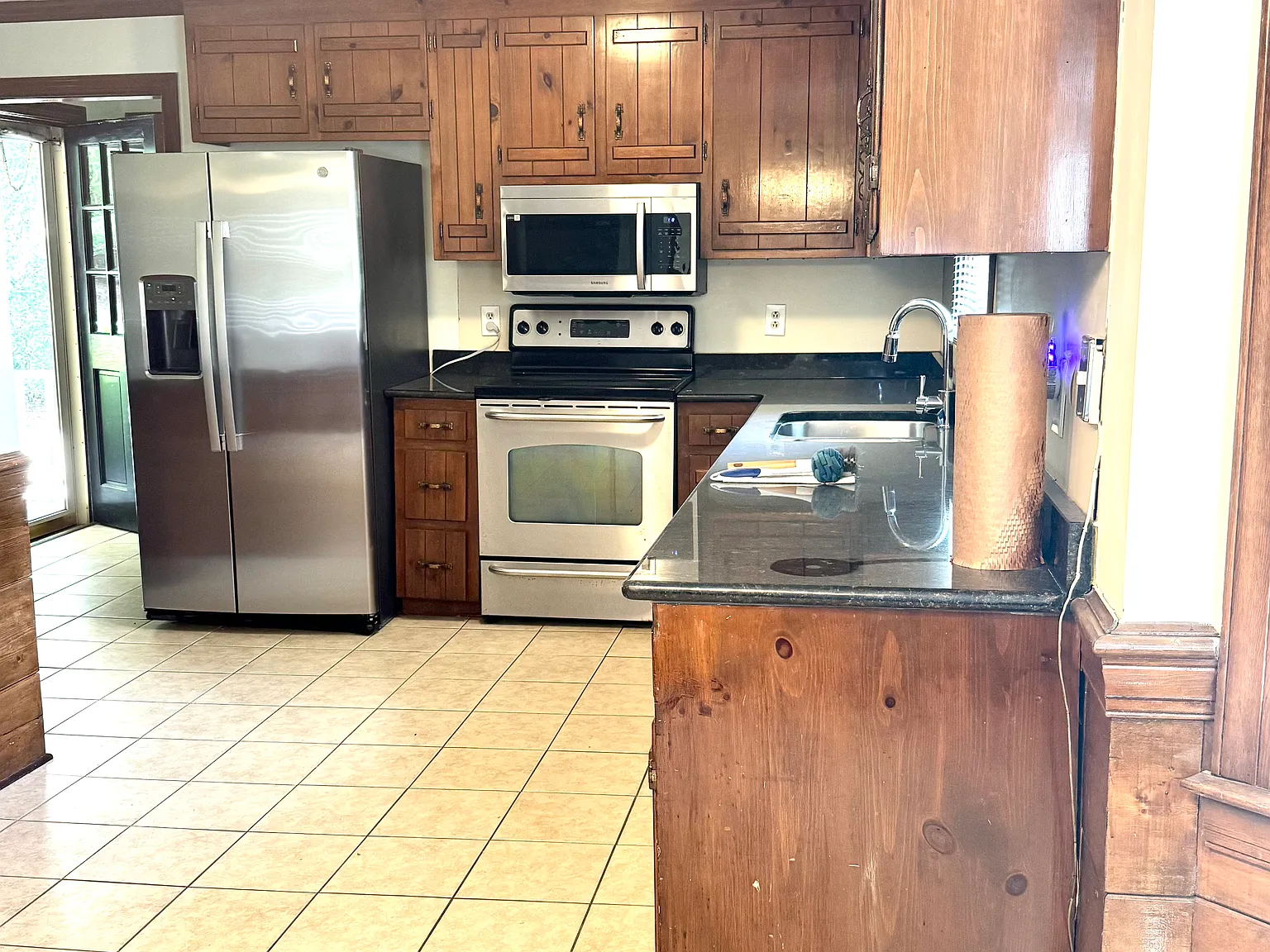 6508 Valley Estates Drive — Photo 2