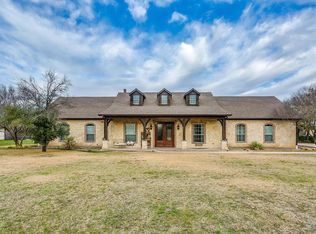 105 Hollow Dr, Aledo, TX 76008