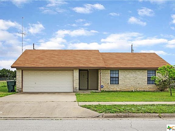2nd image of 3307 Plateau Cir