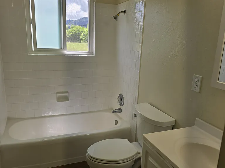 1277 Yulupa Ave #13 — Photo 12