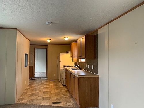 1st image of 3804 1st St