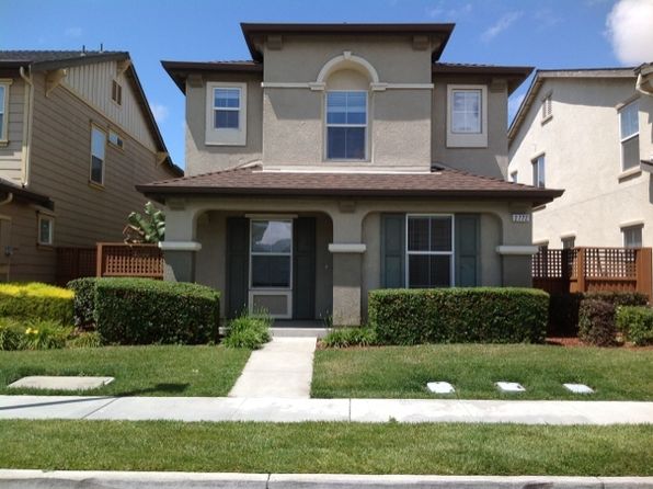 2772 Shearwater Way
