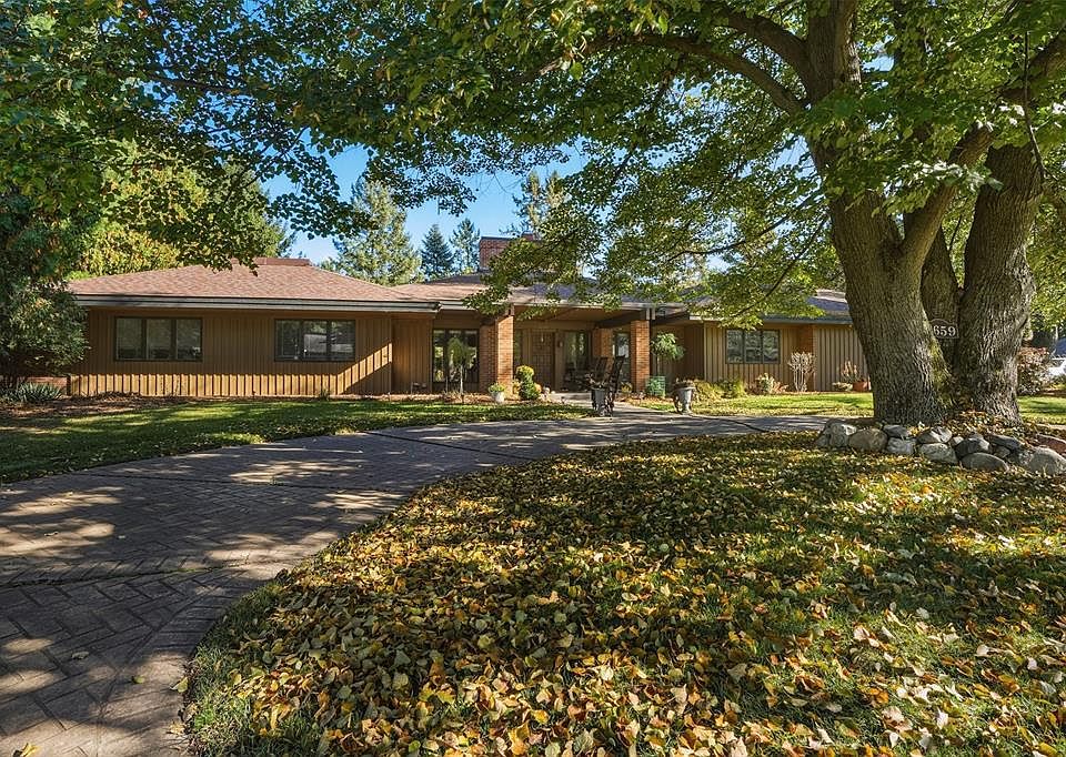 1st image of 3659 Tamarack Lane