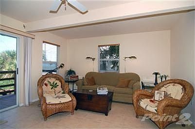 2nd image of 5248 Estero Blvd