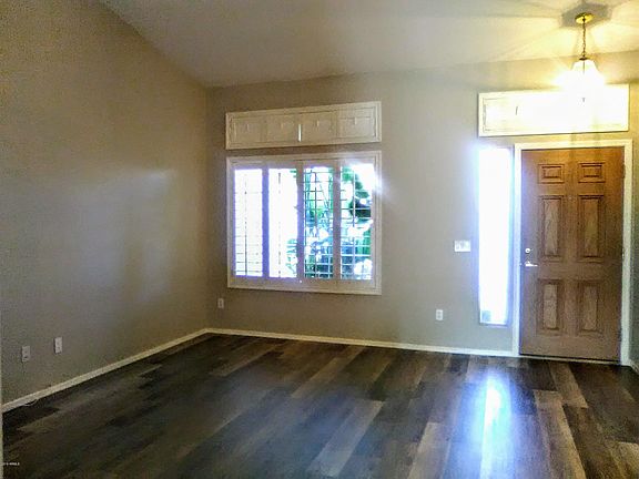 2nd image of 1533 E Bruce Ave