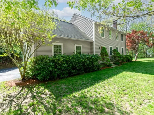 16 Whippoorwill Way, West Greenwich, RI 02817