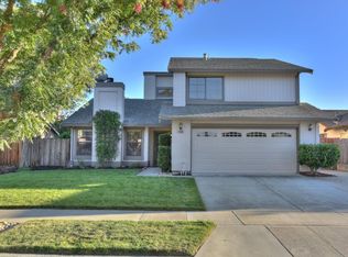 1150 Valbusa Dr, Gilroy, CA 95020