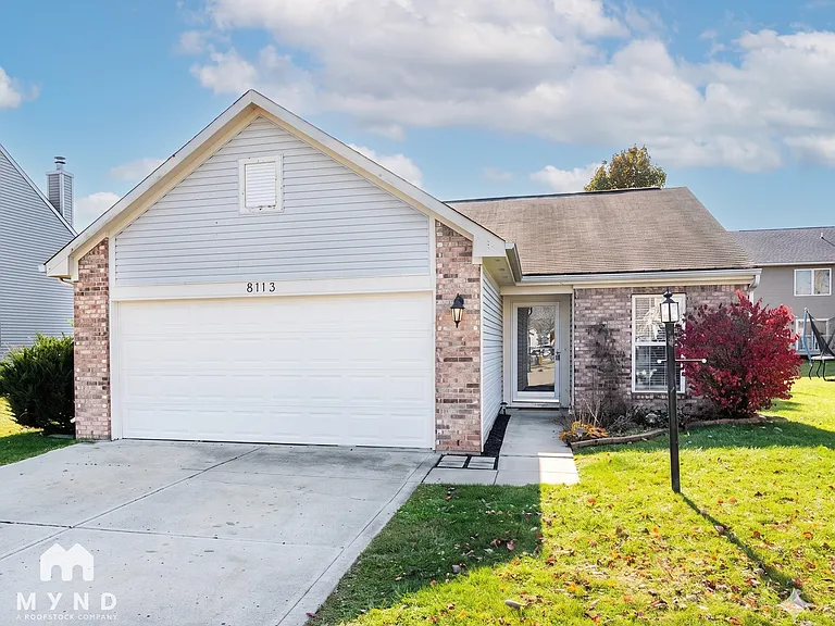 8113 Rambling Rd — Photo 1