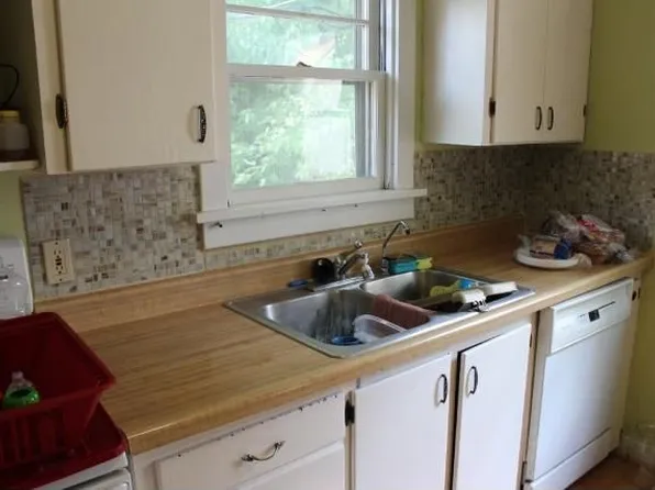 232 W Chestnut St, Junction City, KS 66441