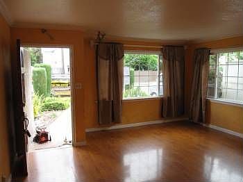 1st image of 327 W Virginia St