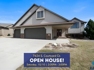 7624 S Courtyard Cir, Sioux Falls, SD 57108