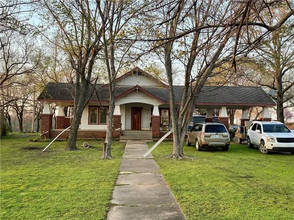 379036 E 990th Rd, Okemah, OK 74859