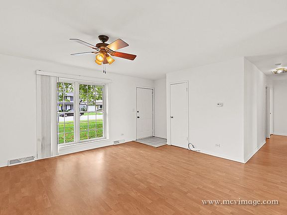 3rd image of 10156 151st St
