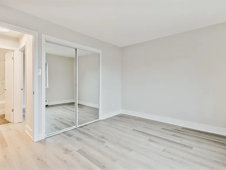 325 Besserer St — Photo 18