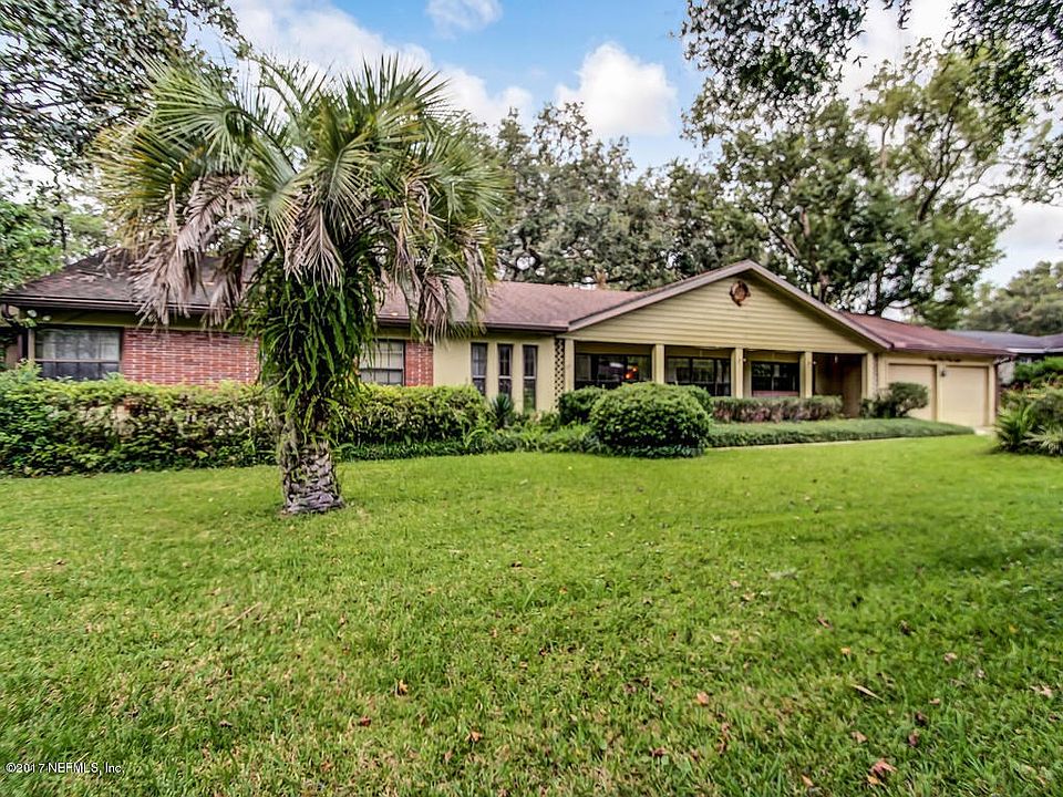 Presenting 4348 Sherwood Raod